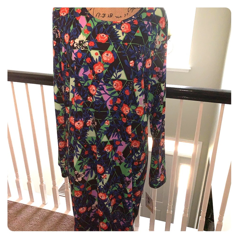 NWT LULAROE FLORAL Debbie 3XL